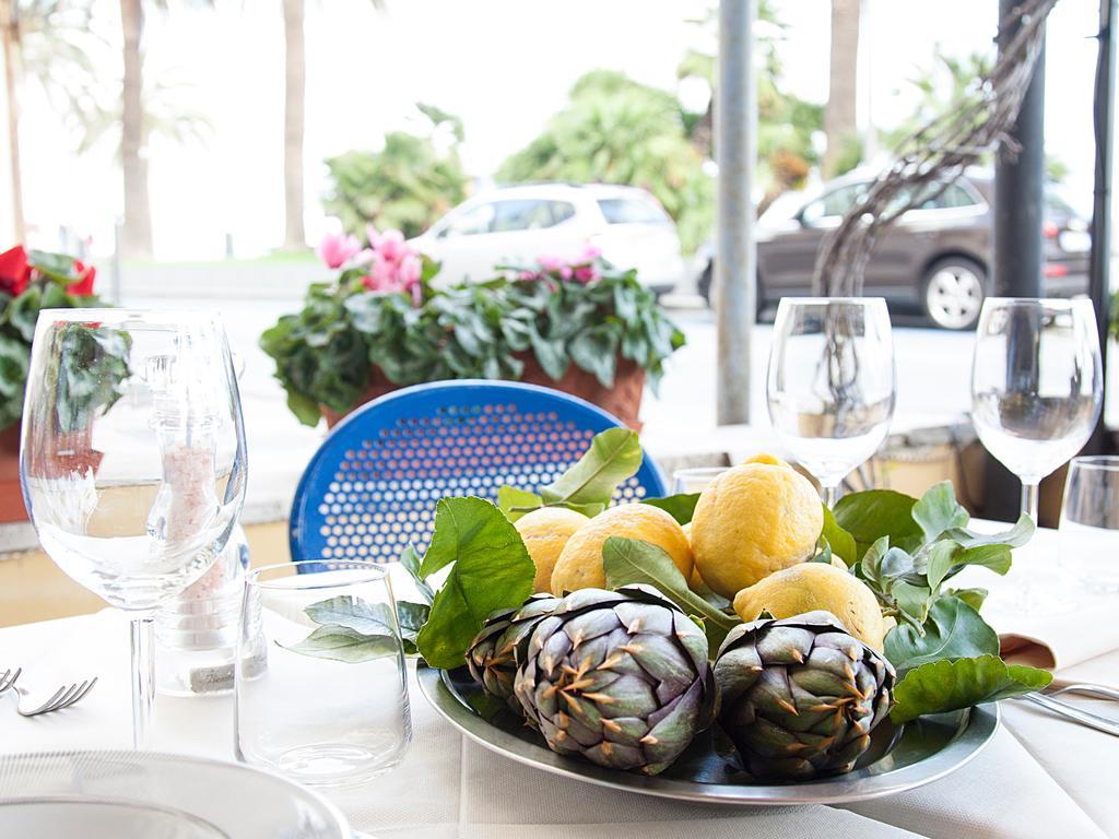 Hotel Ristorante Milton فاراتسي المظهر الخارجي الصورة